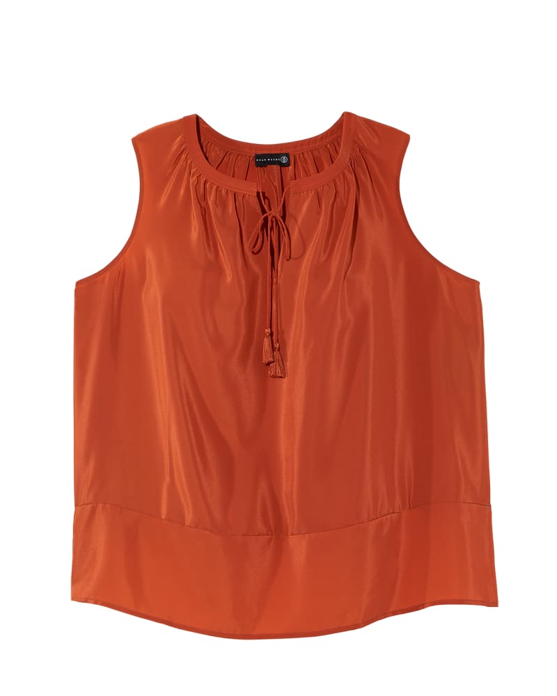 Front of plus size  by Ryan Wythe | Dia&Co | dia_product_style_image_id:140335
